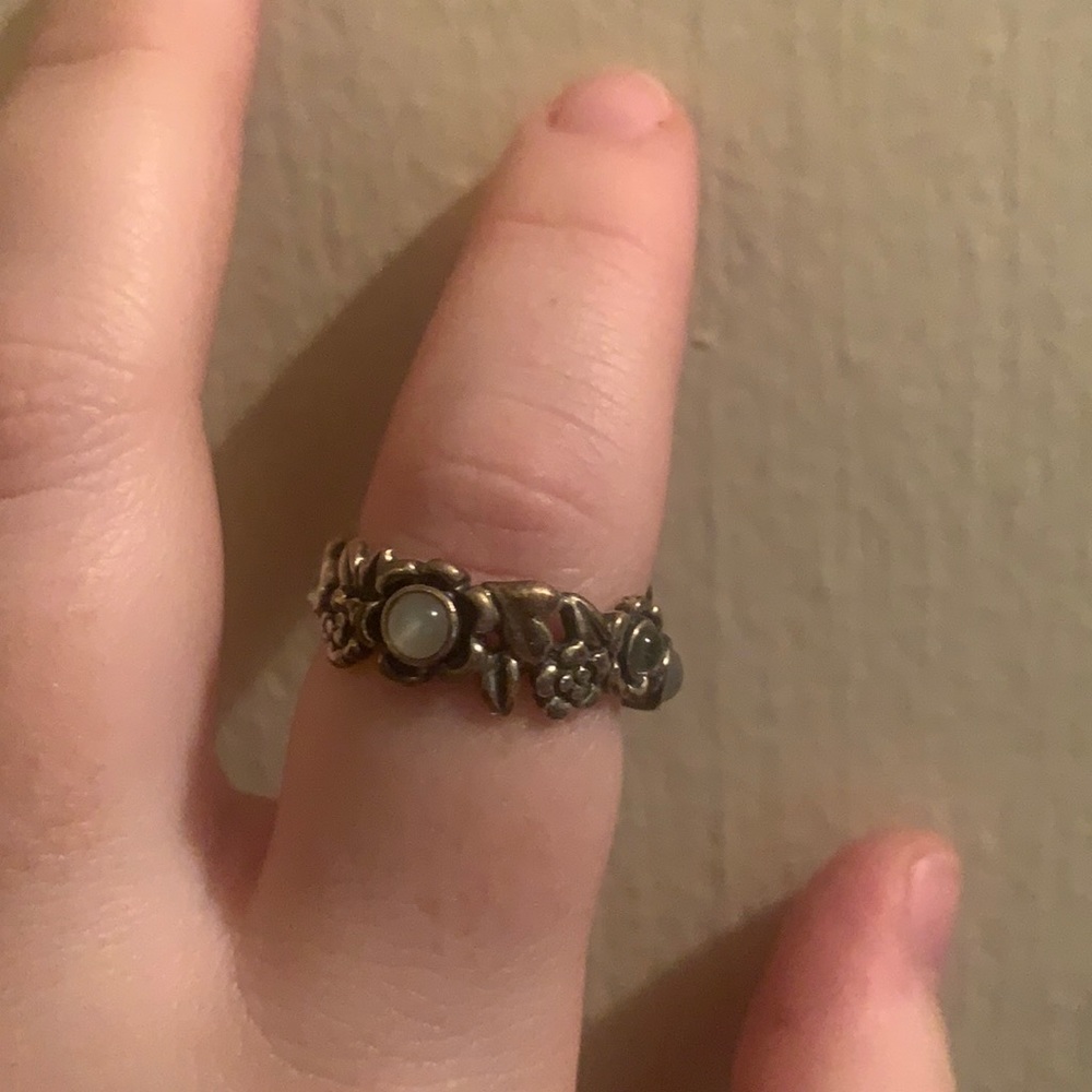 Pandora Flower Ring